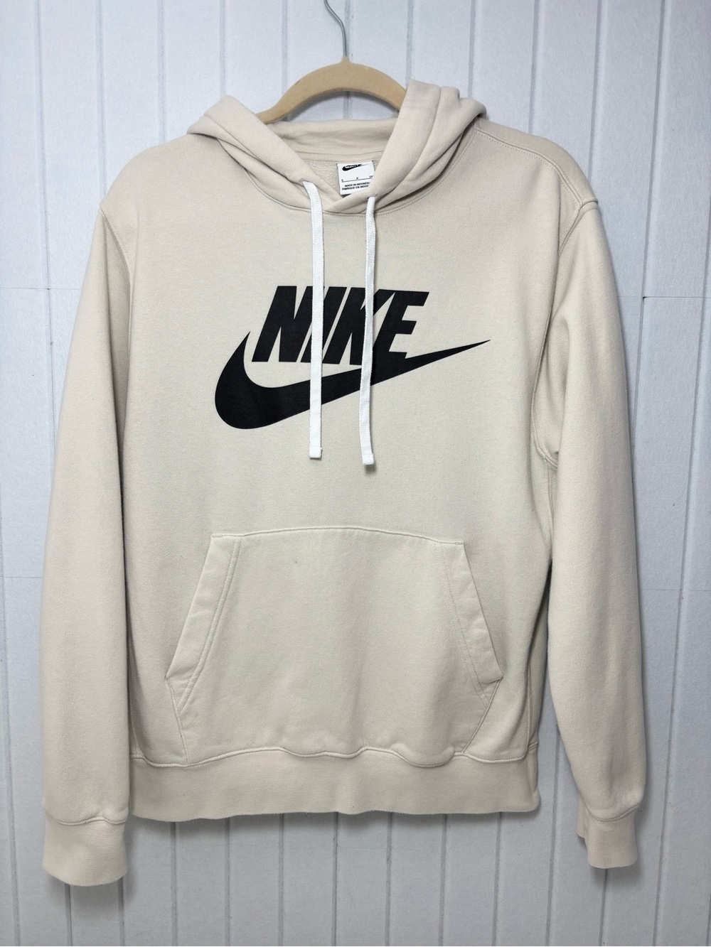 Nike Men’s Cream Pullover‎ Hoodie with Black Logo Size S